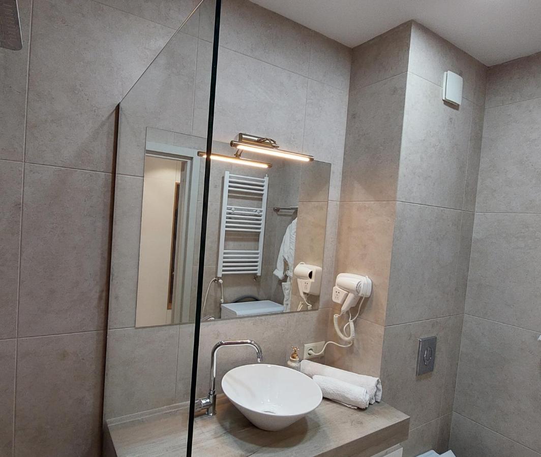 New Gudauri Redco Twins-Premium Mountain Apartment Close The Gondola Lift Bagian luar foto