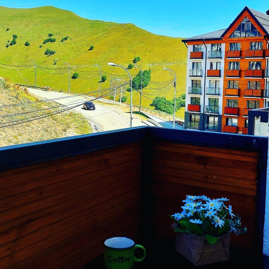 New Gudauri Redco Twins-Premium Mountain Apartment Close The Gondola Lift Bagian luar foto