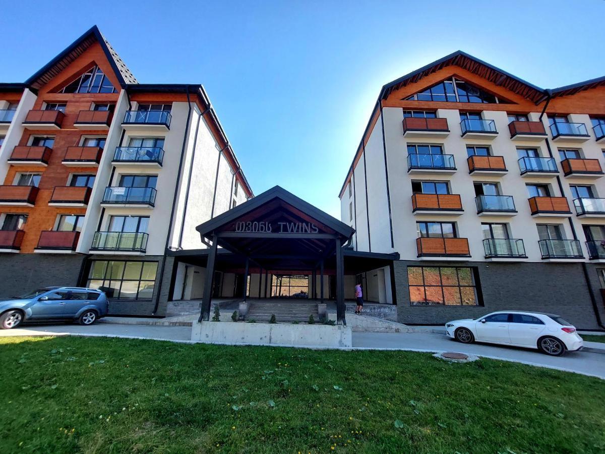 New Gudauri Redco Twins-Premium Mountain Apartment Close The Gondola Lift Bagian luar foto