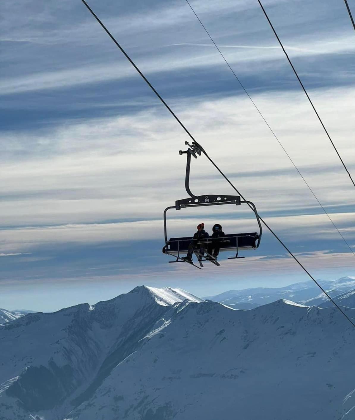 New Gudauri Redco Twins-Premium Mountain Apartment Close The Gondola Lift Bagian luar foto